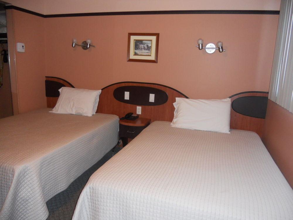 Motel Normandie Louiseville Bagian luar foto