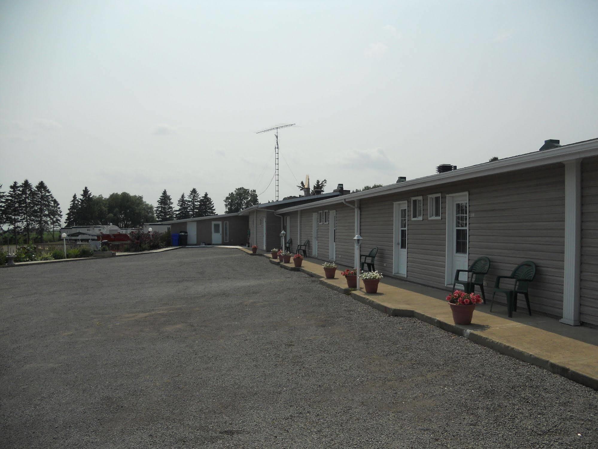 Motel Normandie Louiseville Bagian luar foto